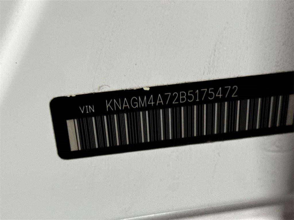 Used 2011 Kia Optima LX w/ Convenience Pkg image 26