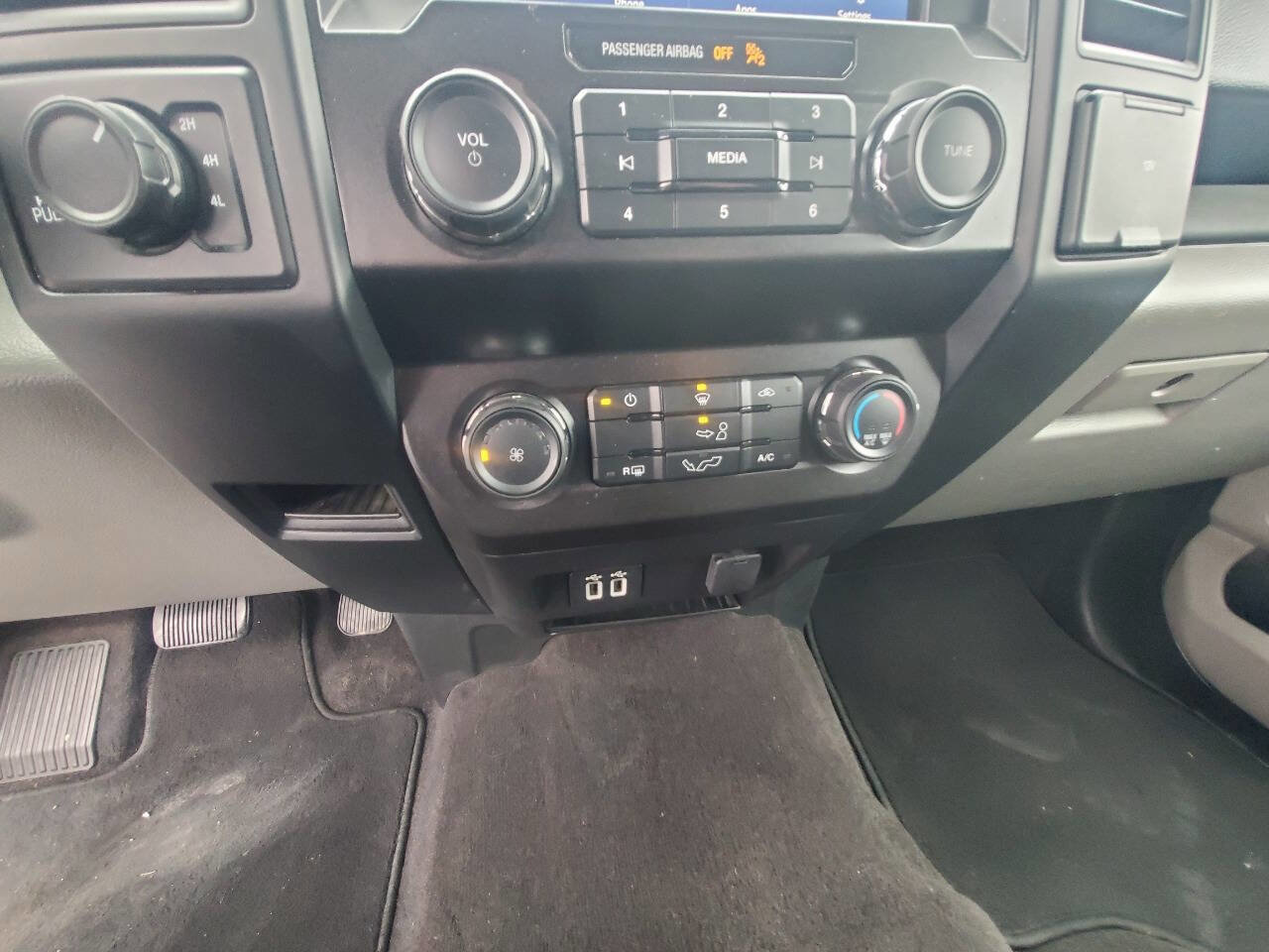 Used 2020 Ford F150 XL w/ Equipment Group 101A Mid image 19