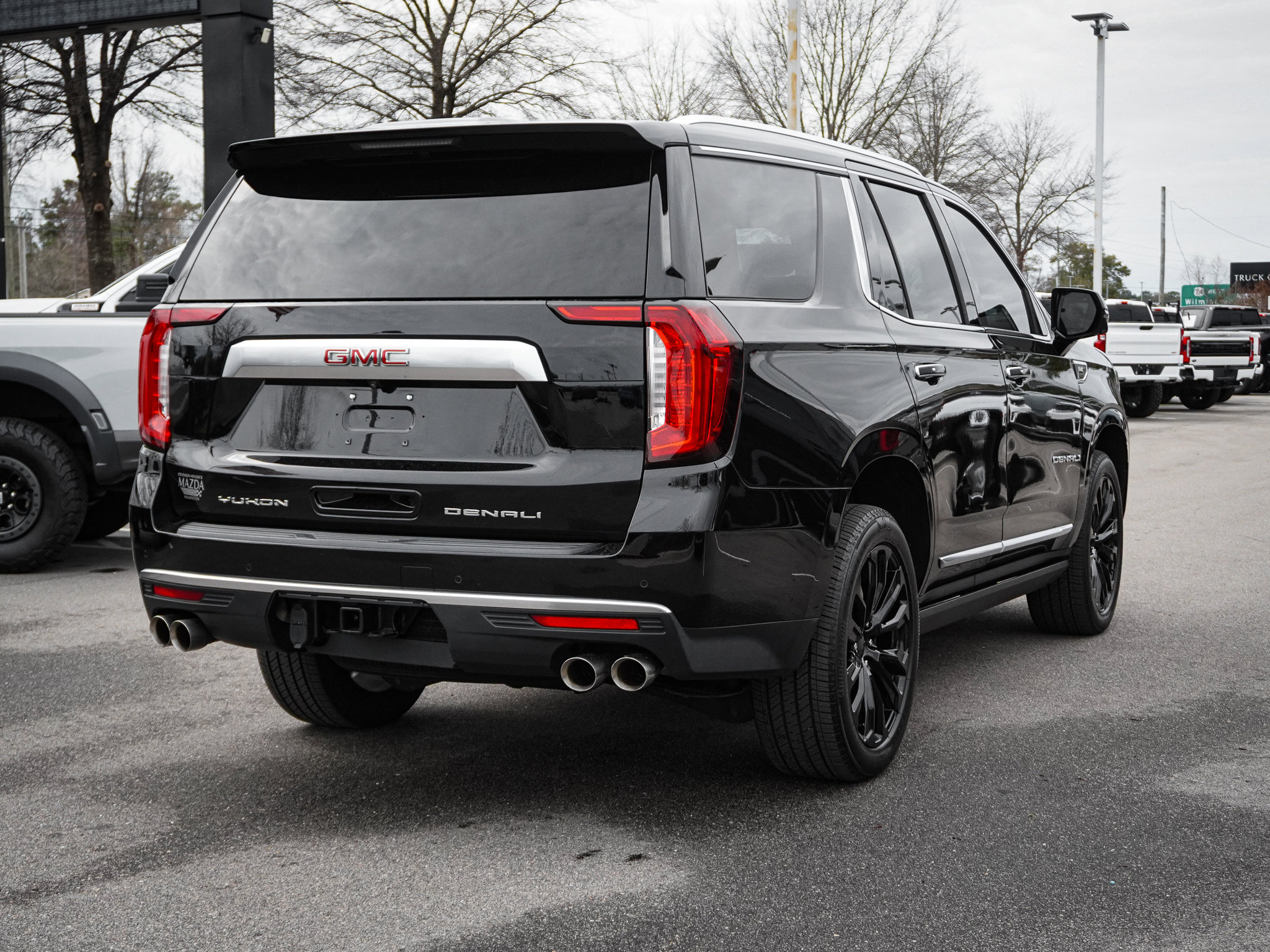 Used 2022 GMC Yukon Denali image 10