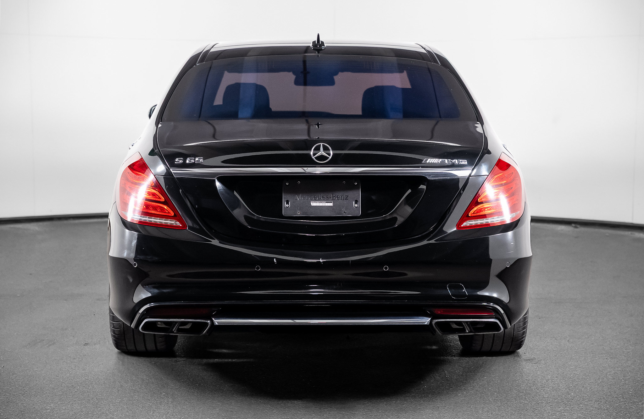 Used 2015 Mercedes-Benz S 65 AMG Sedan image 20