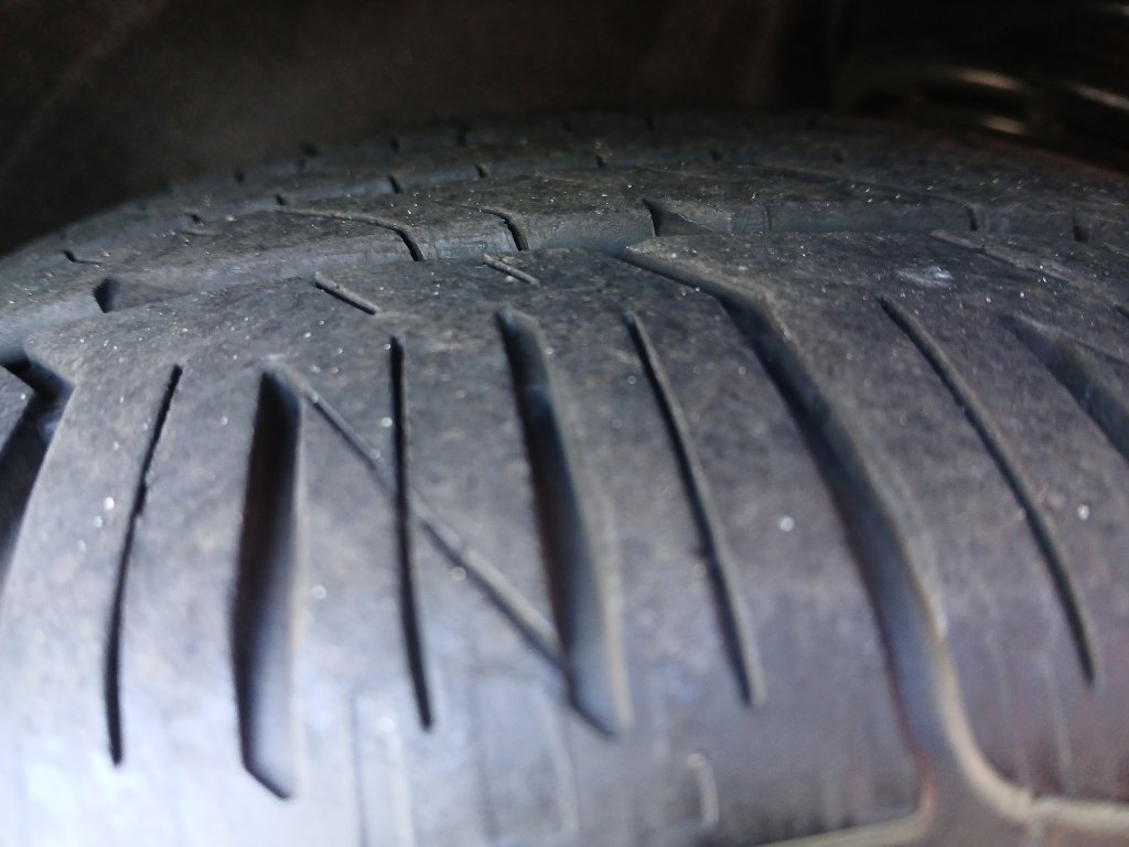 Used 2024 Chevrolet Camaro LT w/ Technology Package image 14