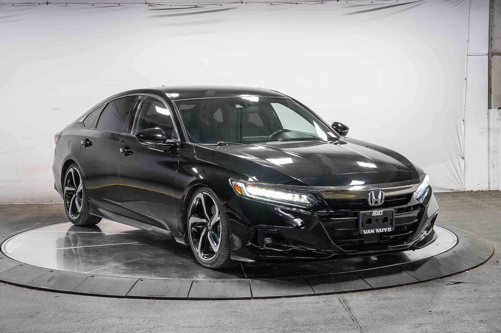 Used 2022 Honda Accord Sport image 5