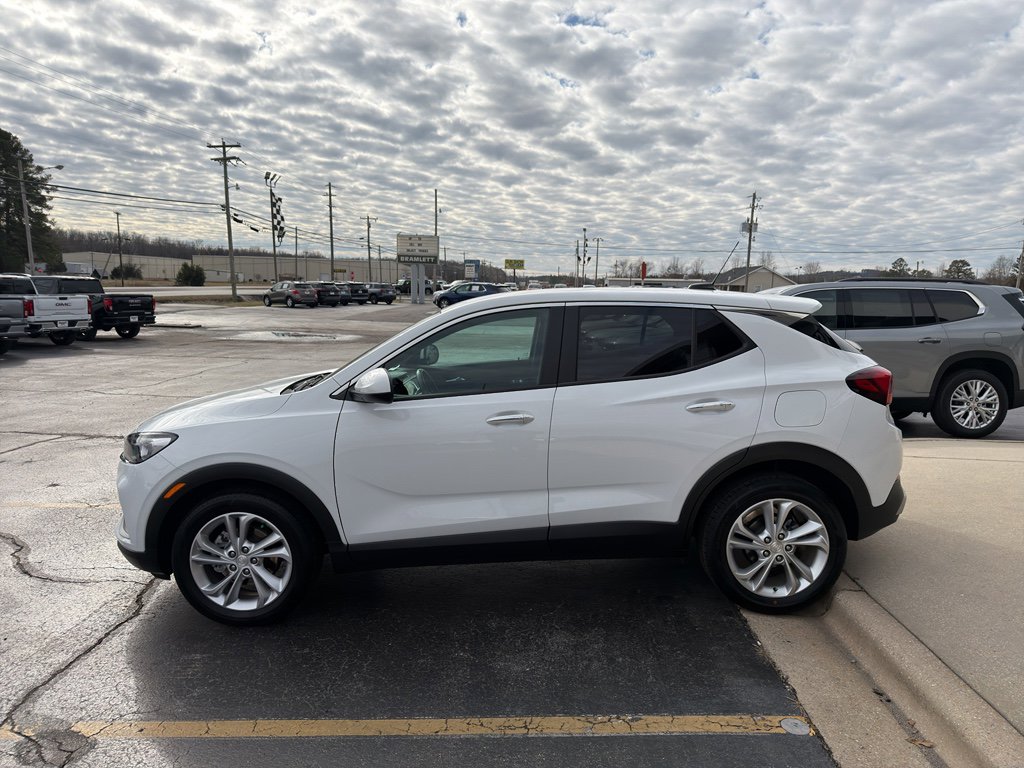 Used 2020 Buick Encore GX Preferred w/ Cold Weather Comfort Package image 8