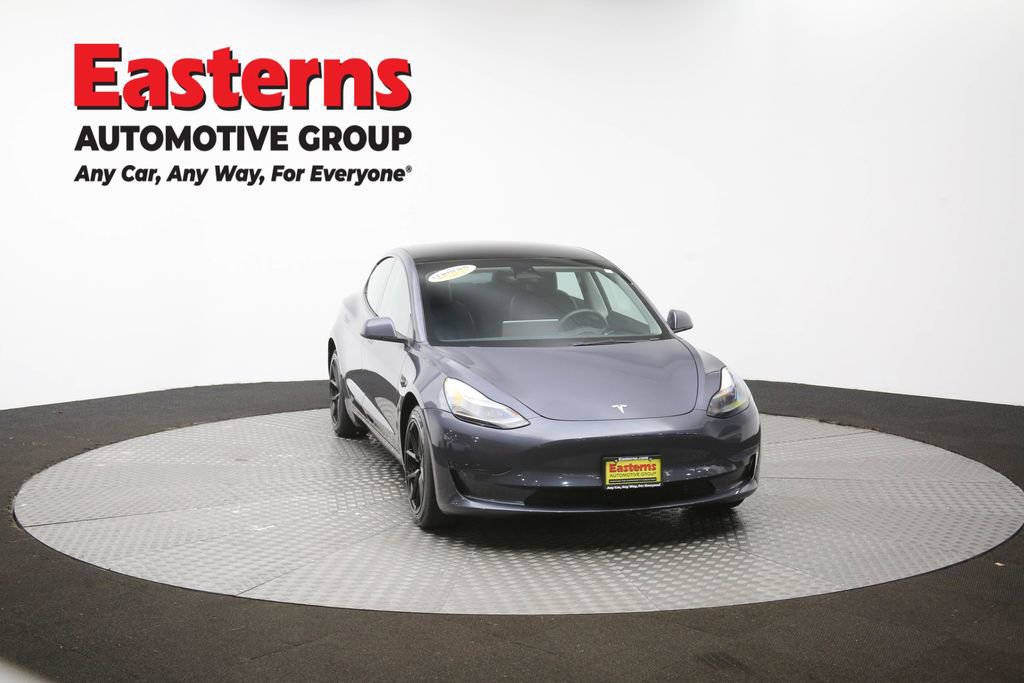 Used 2023 Tesla Model 3 Standard Range image 47