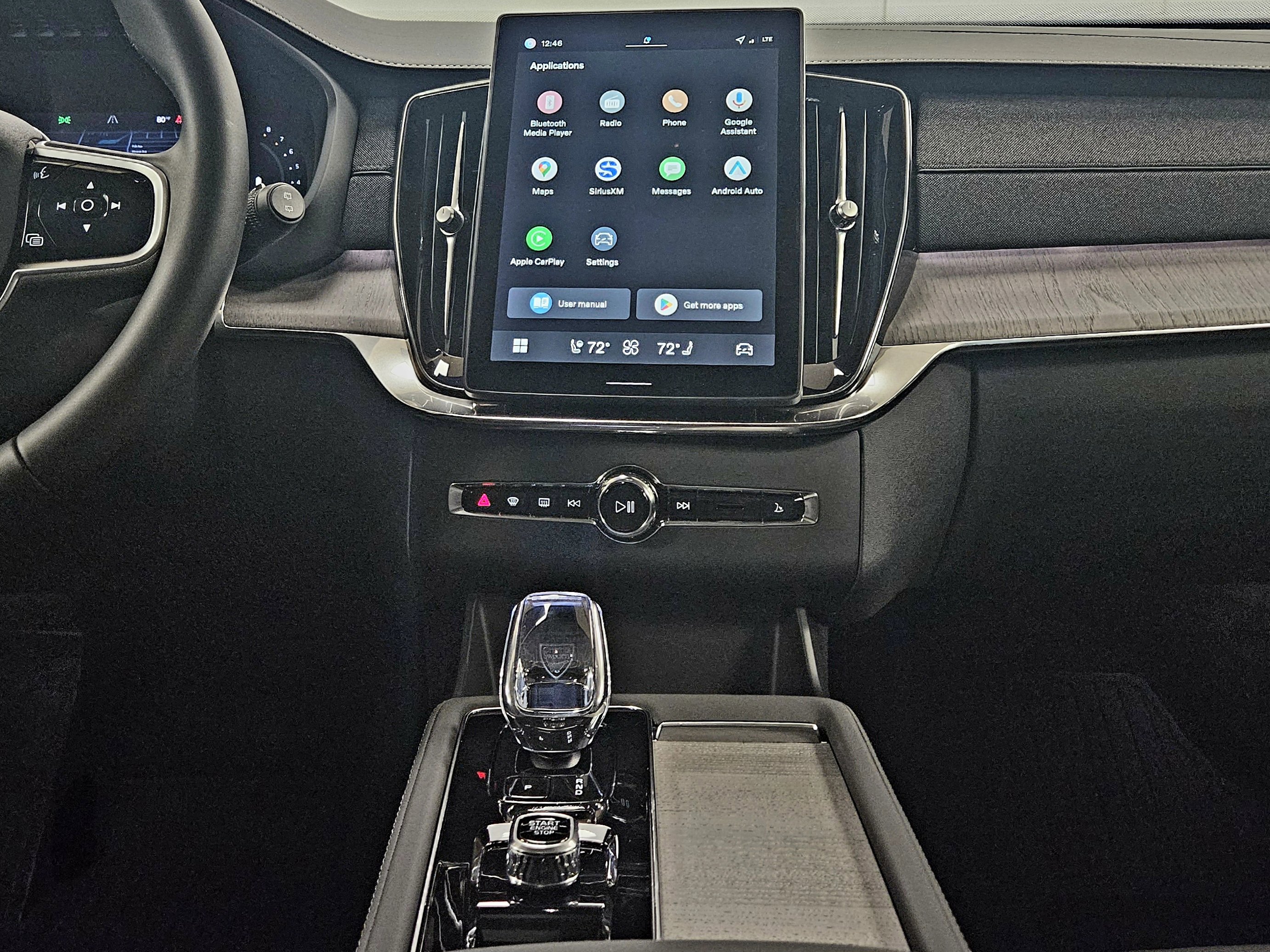 New 2026 Volvo XC90 B6 Ultra w/ Protection Package image 16