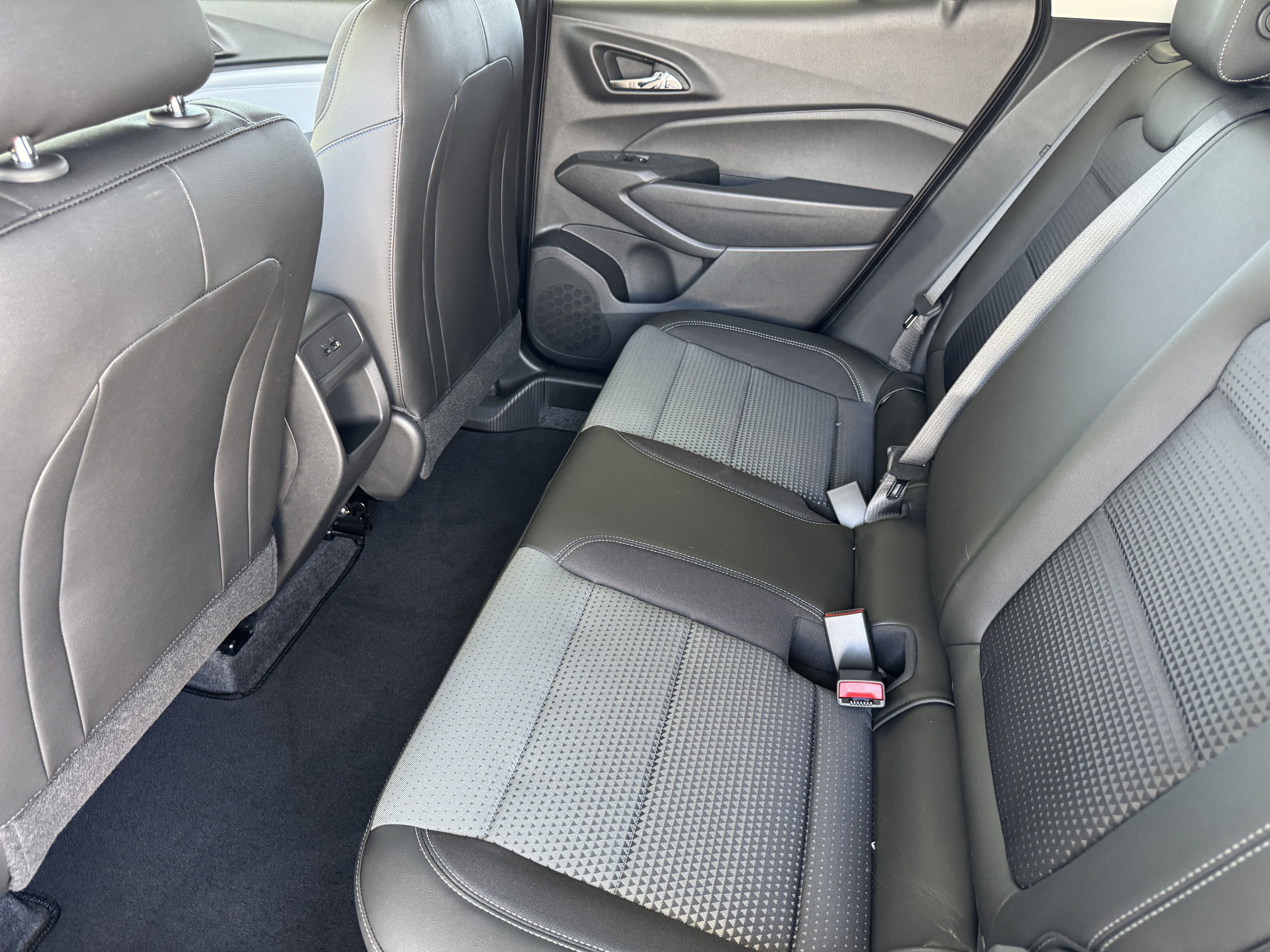 New 2025 Chevrolet Trax LT w/ Driver Confidence Package image 14