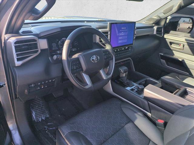 Used 2025 Toyota Tundra Limited AWD/4WD image 10
