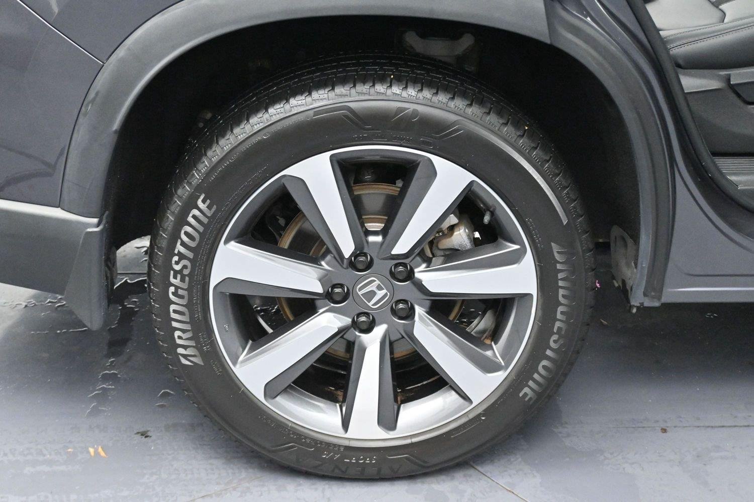 Used 2024 Honda Pilot Touring image 38