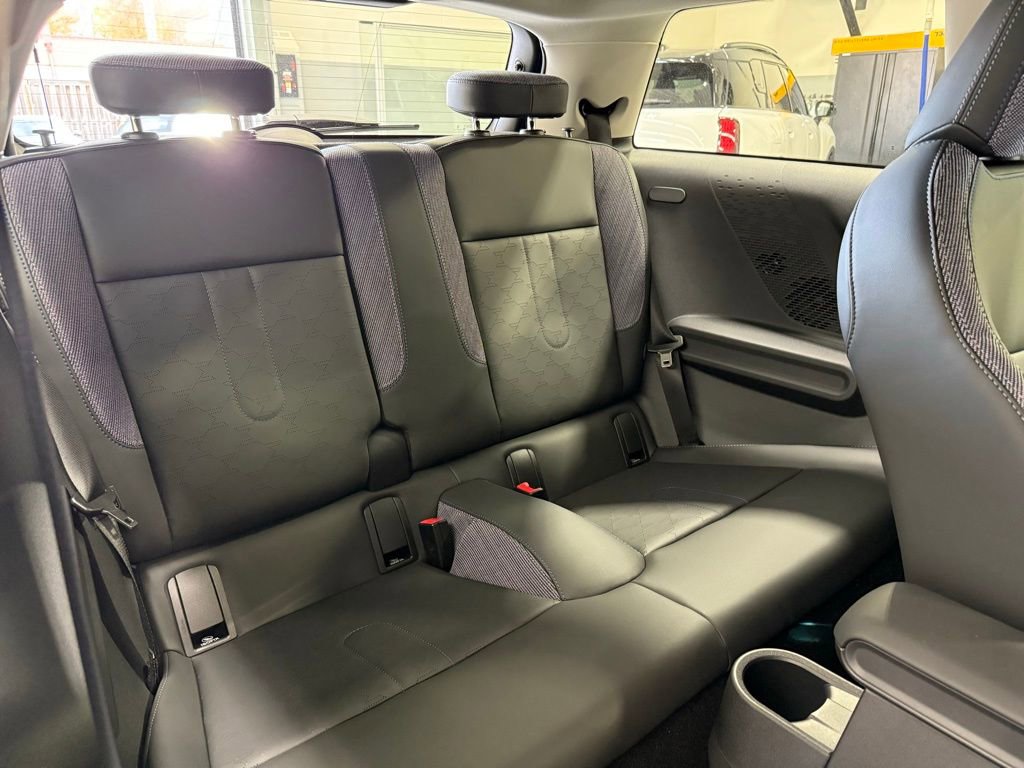 Certified 2025 MINI Cooper S image 23