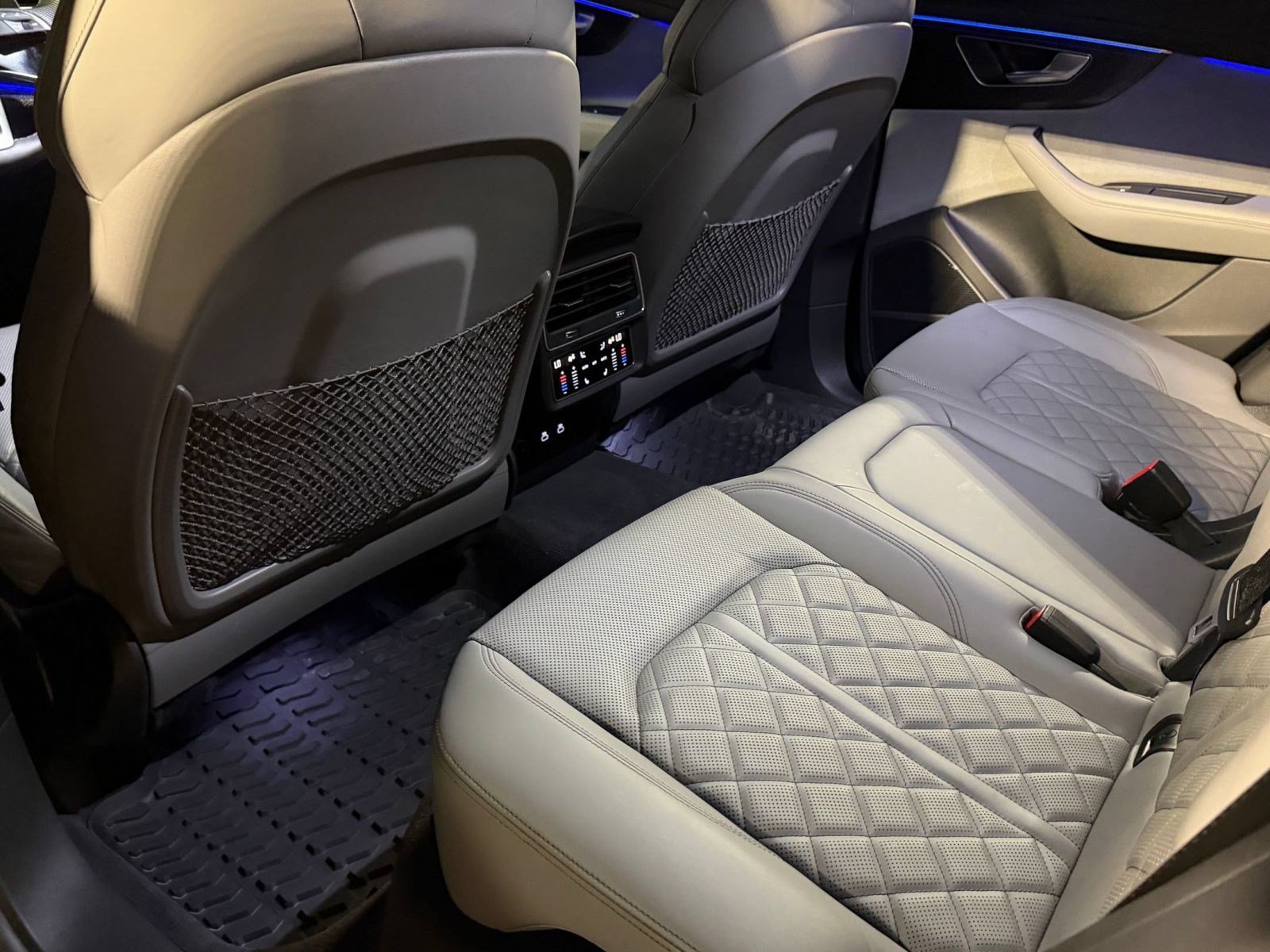 Certified 2023 Audi SQ8 Prestige AWD/4WD image 26