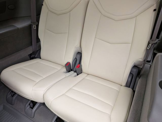 Certified 2023 Cadillac XT6 Premium Luxury w/ LPO, Floor Liner Package AWD/4WD image 25