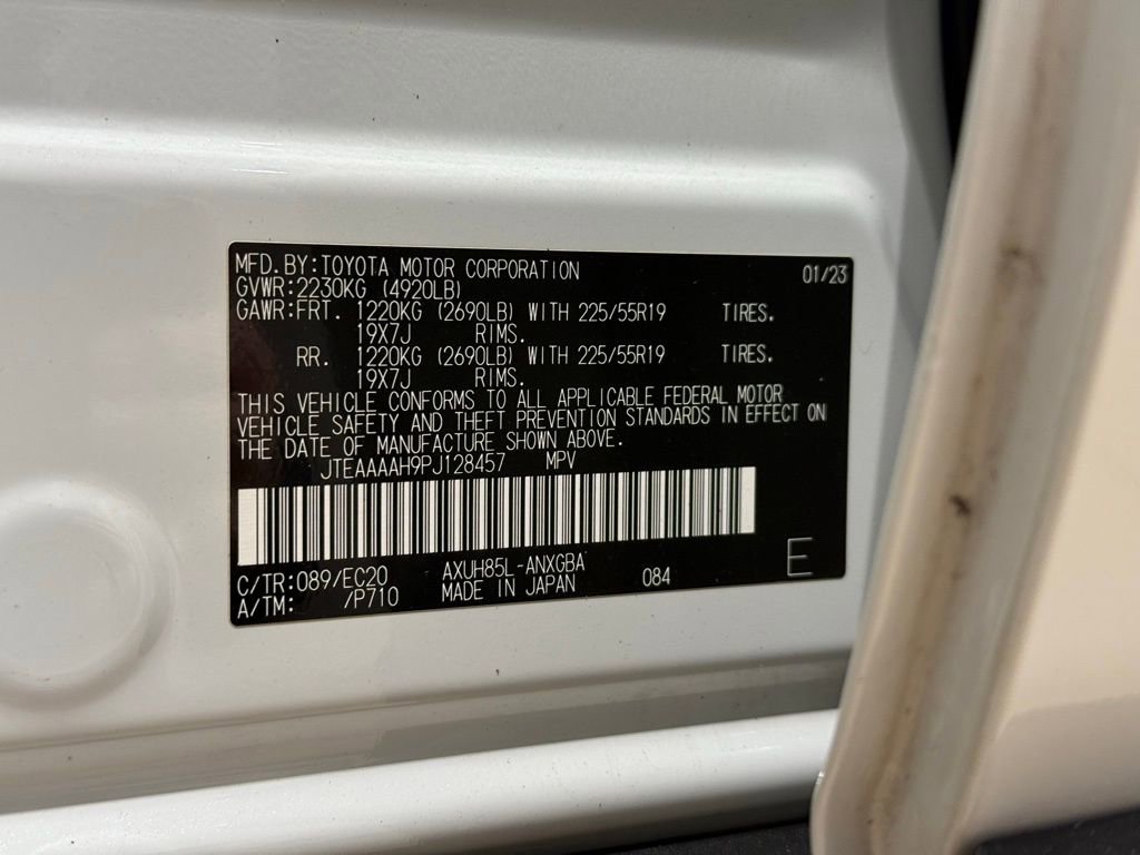 Certified 2023 Toyota Venza Nightshade AWD/4WD image 32