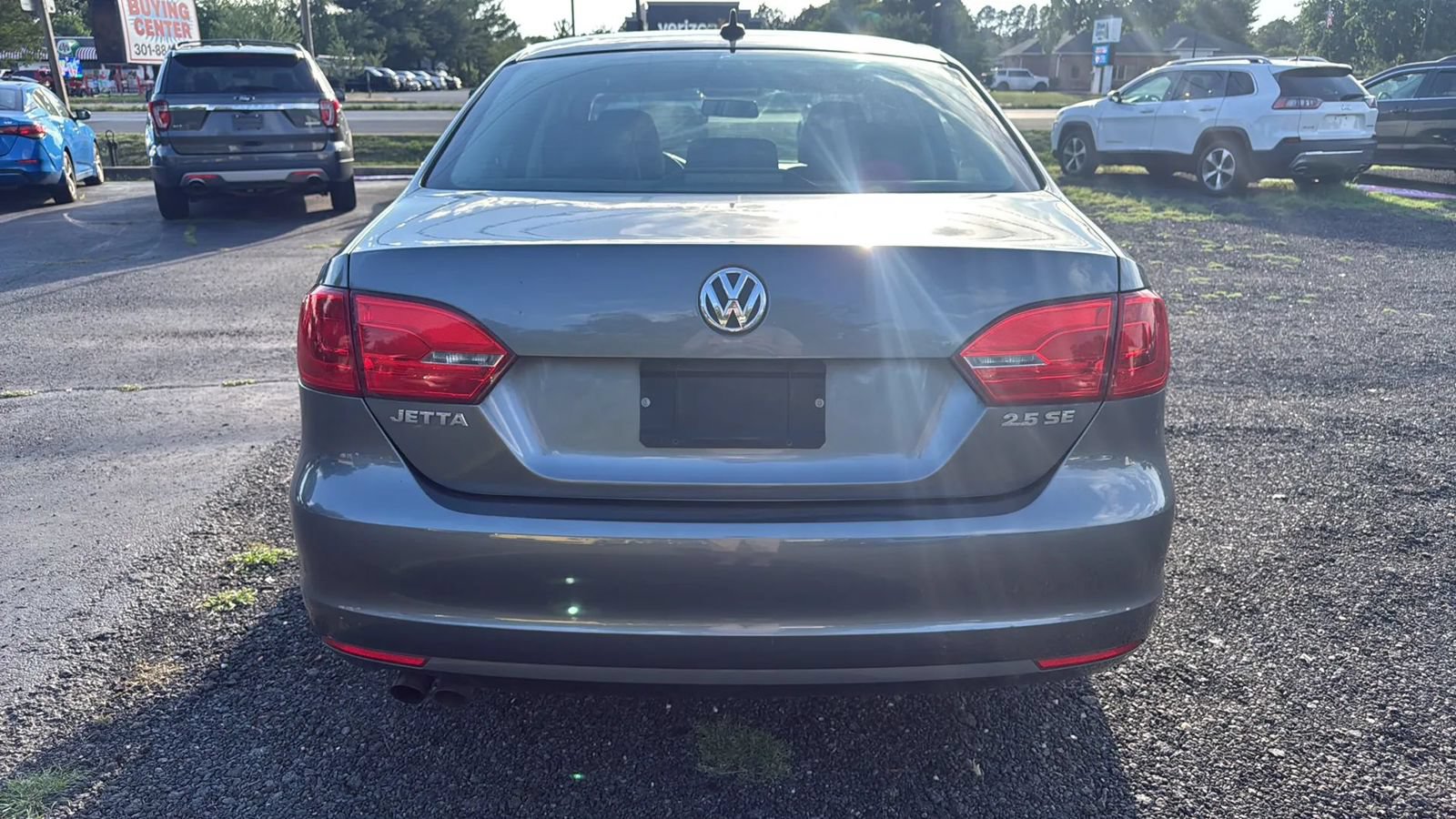 Used 2012 Volkswagen Jetta SE FWD image 5