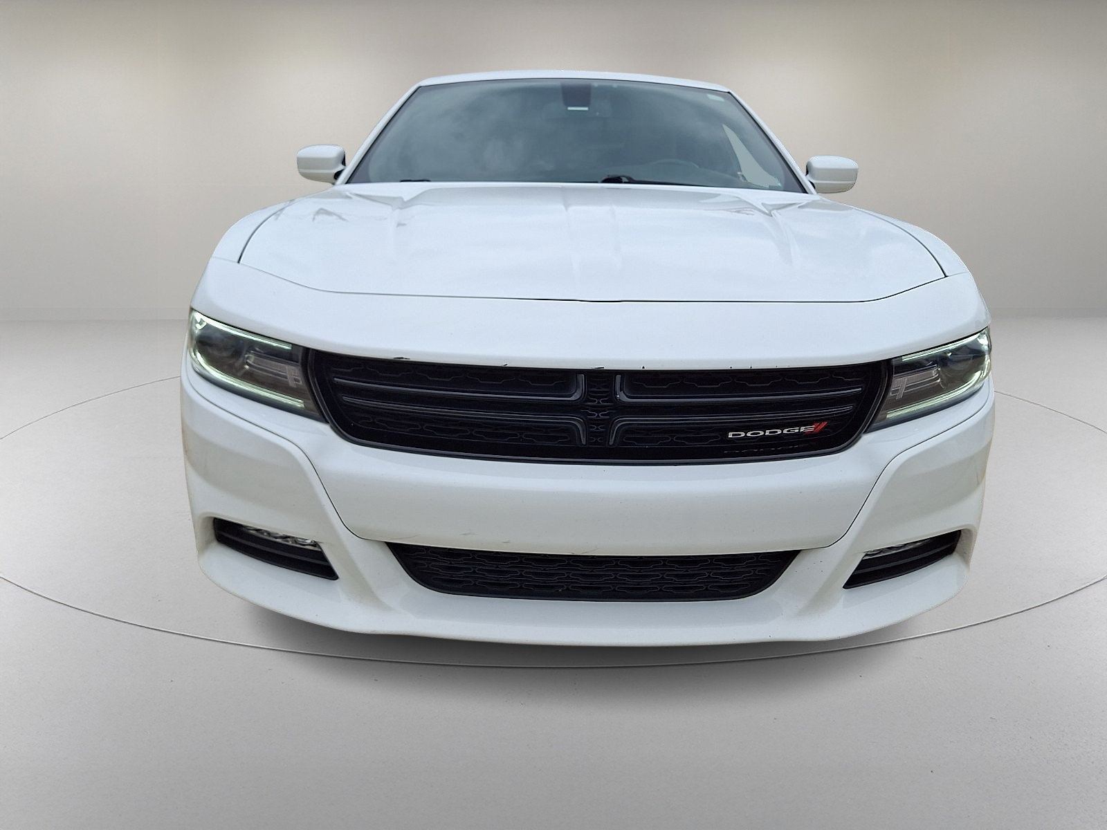 Used 2017 Dodge Charger SXT w/ AWD Plus Group image 3