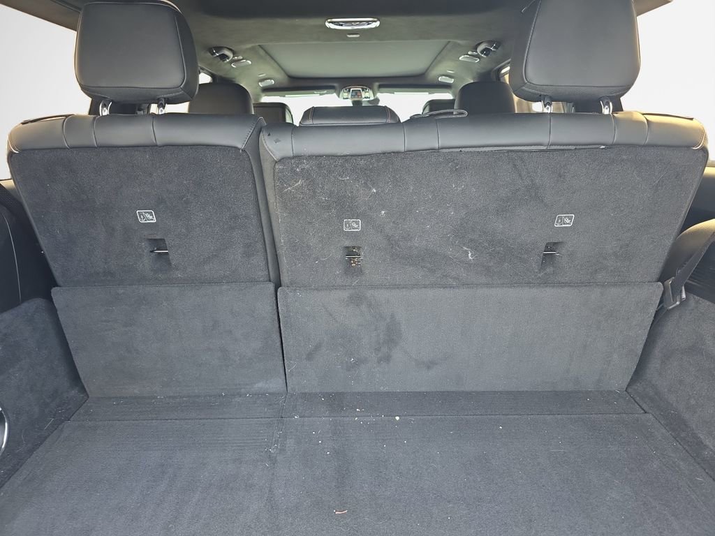 Used 2022 Jeep Grand Wagoneer Series III w/ Rear Seat Video Group 1 image 25