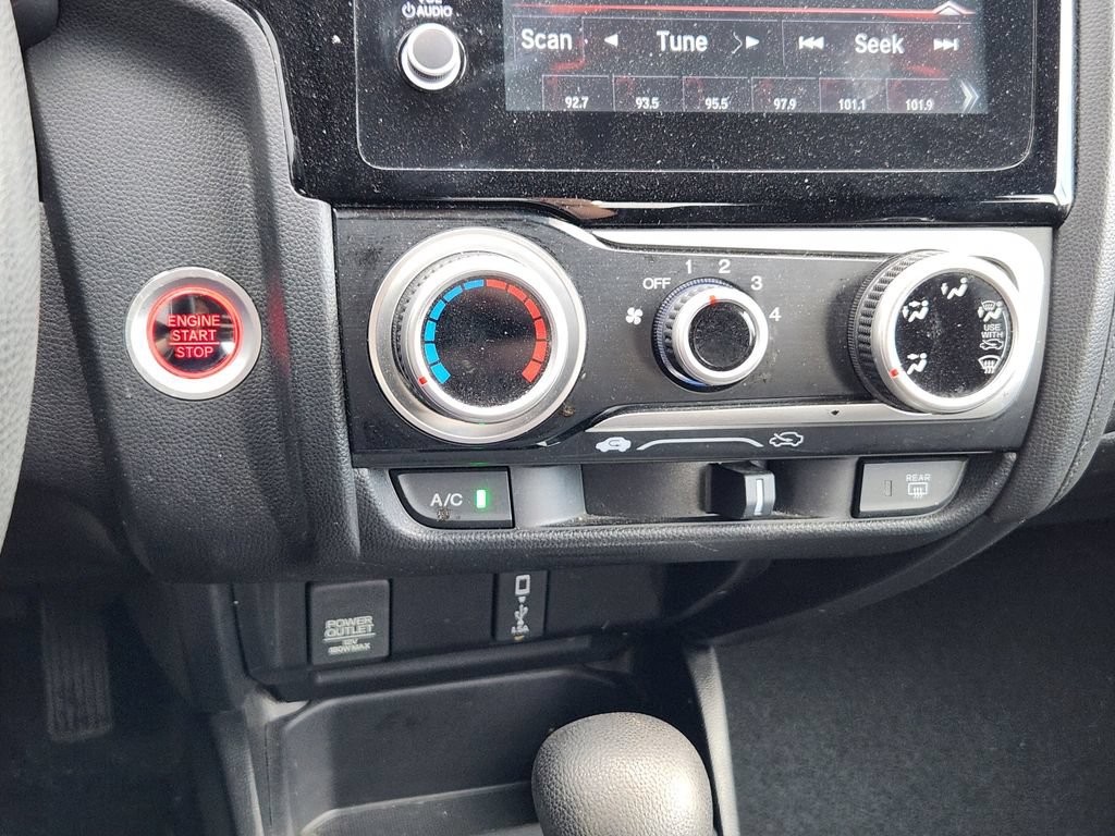 Used 2020 Honda Fit EX image 18