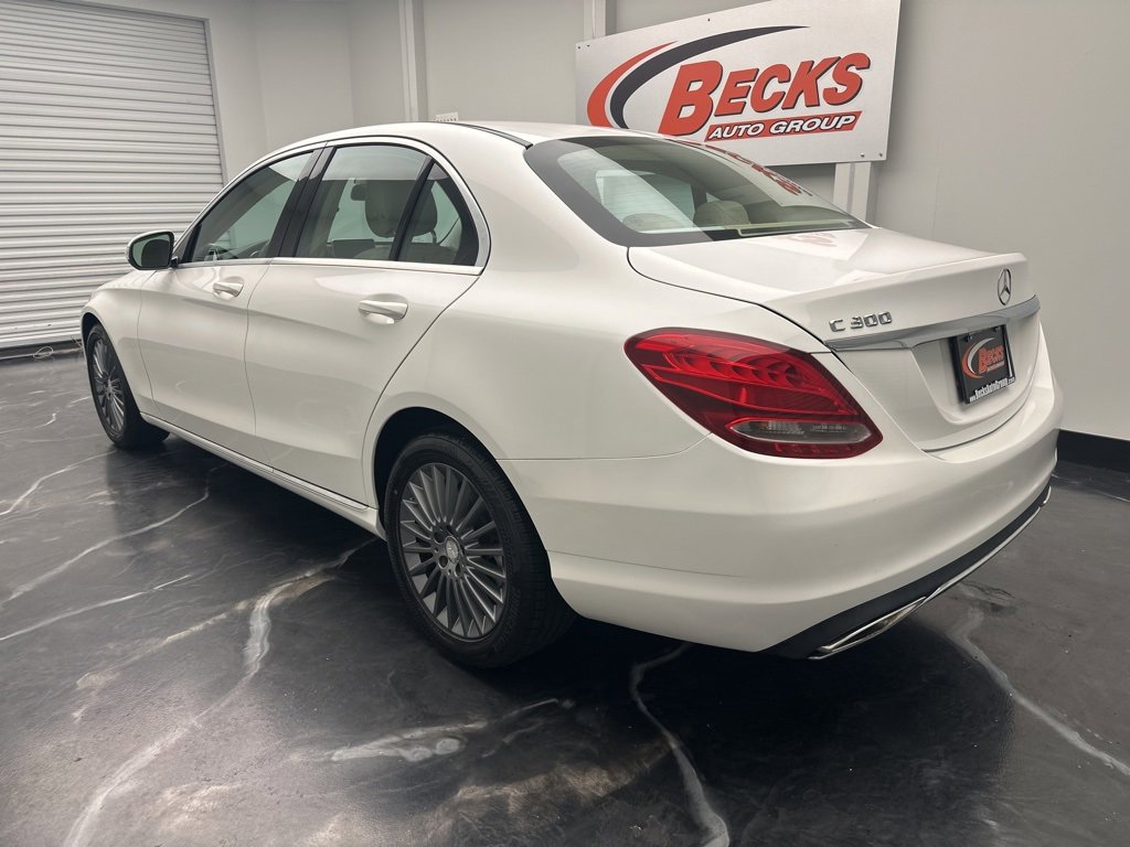 Used 2015 Mercedes-Benz C 300 Sedan w/ Luxury Package image 4