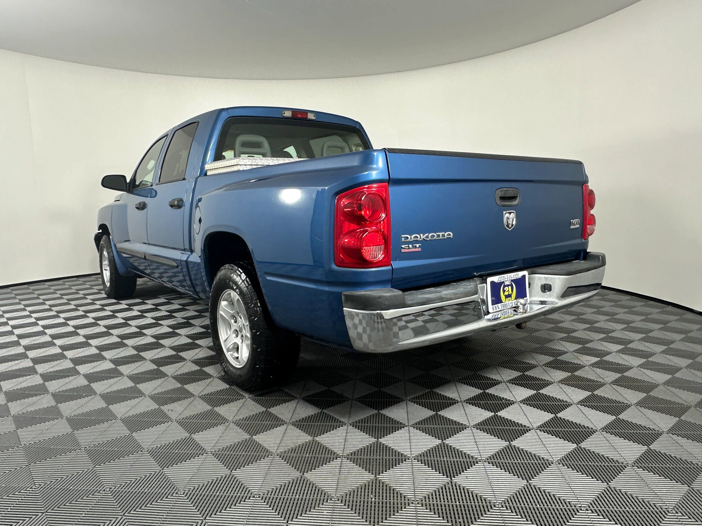 Used 2005 Dodge Dakota SLT image 13