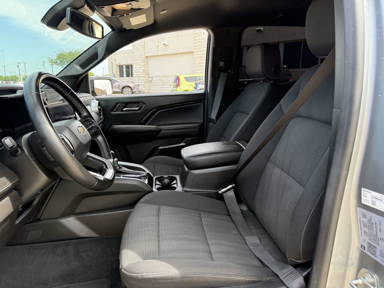 Used 2023 Chevrolet Colorado LT w/ LT Convenience Package II image 24