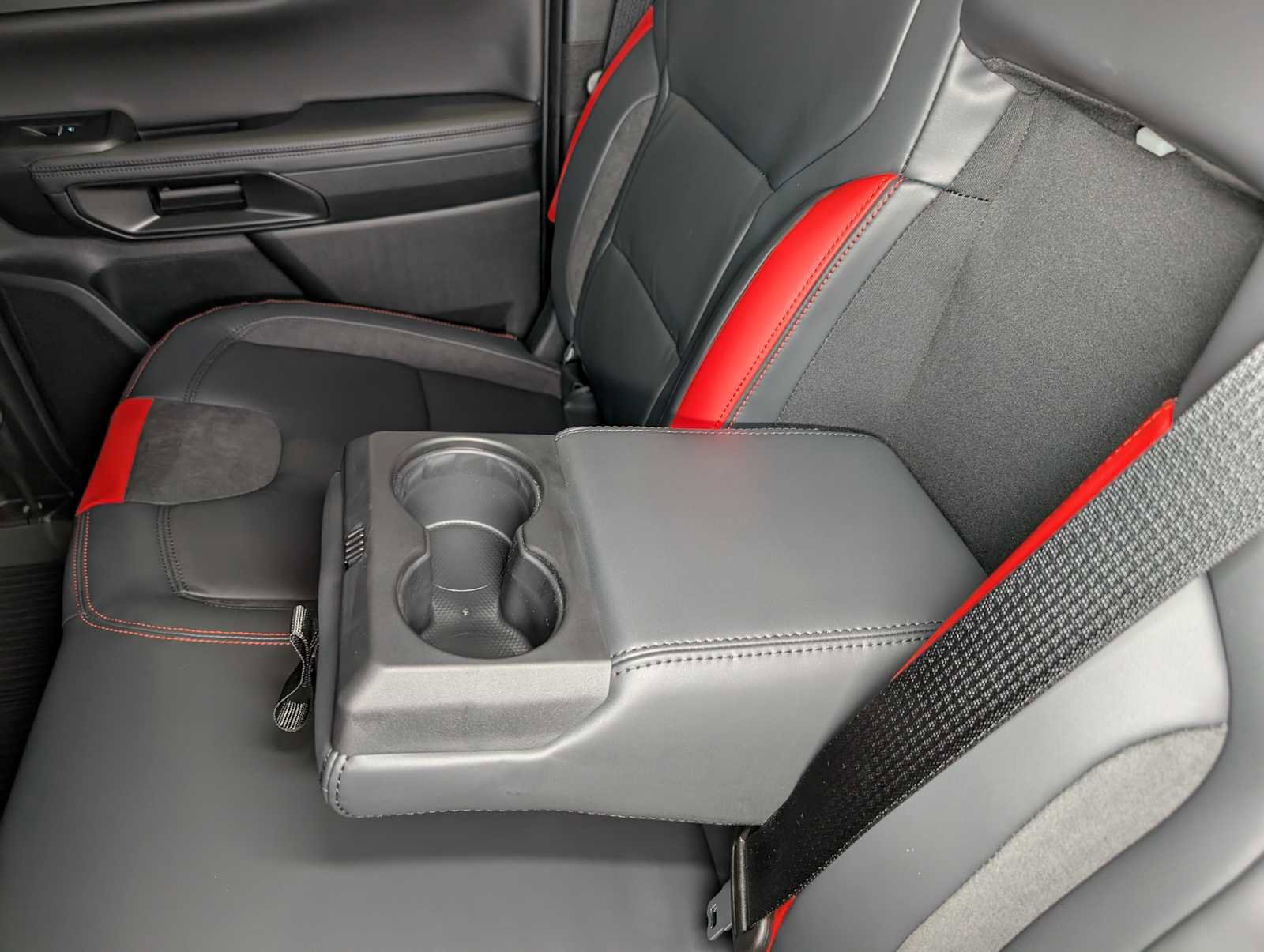 New 2025 Ford Ranger Raptor image 15