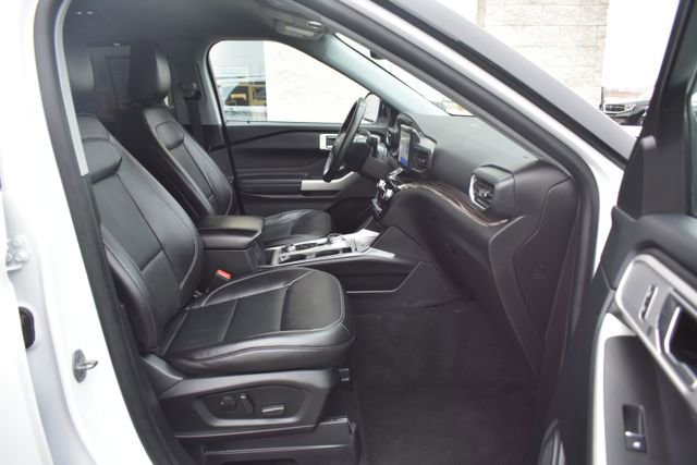 Used 2023 Ford Explorer Limited image 49