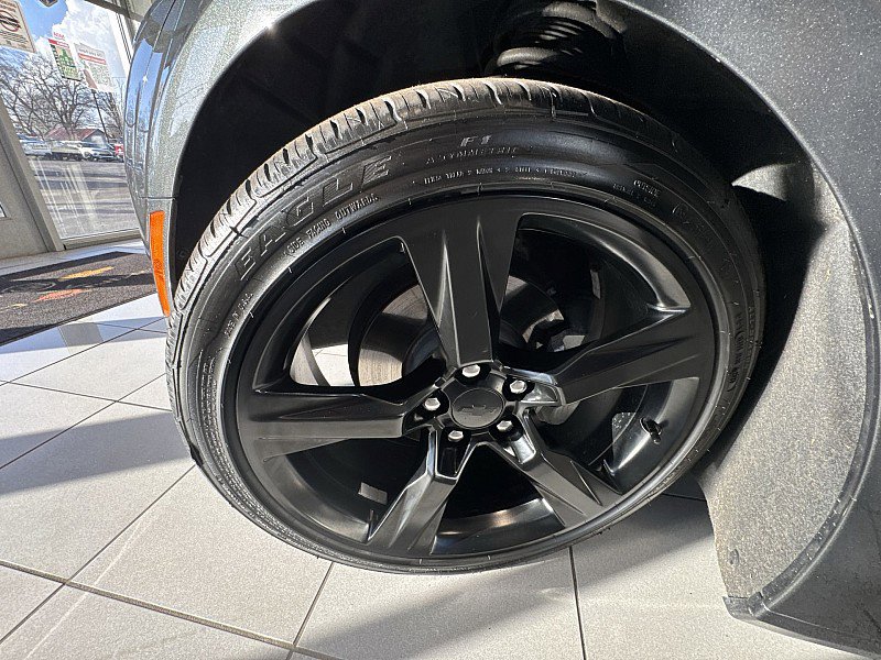 Used 2017 Chevrolet Camaro LT w/ RS Package image 12