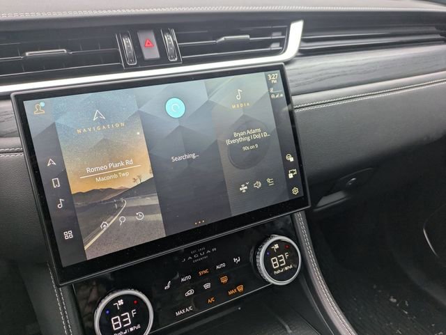 Used 2025 Jaguar F-PACE R-Dynamic S image 11