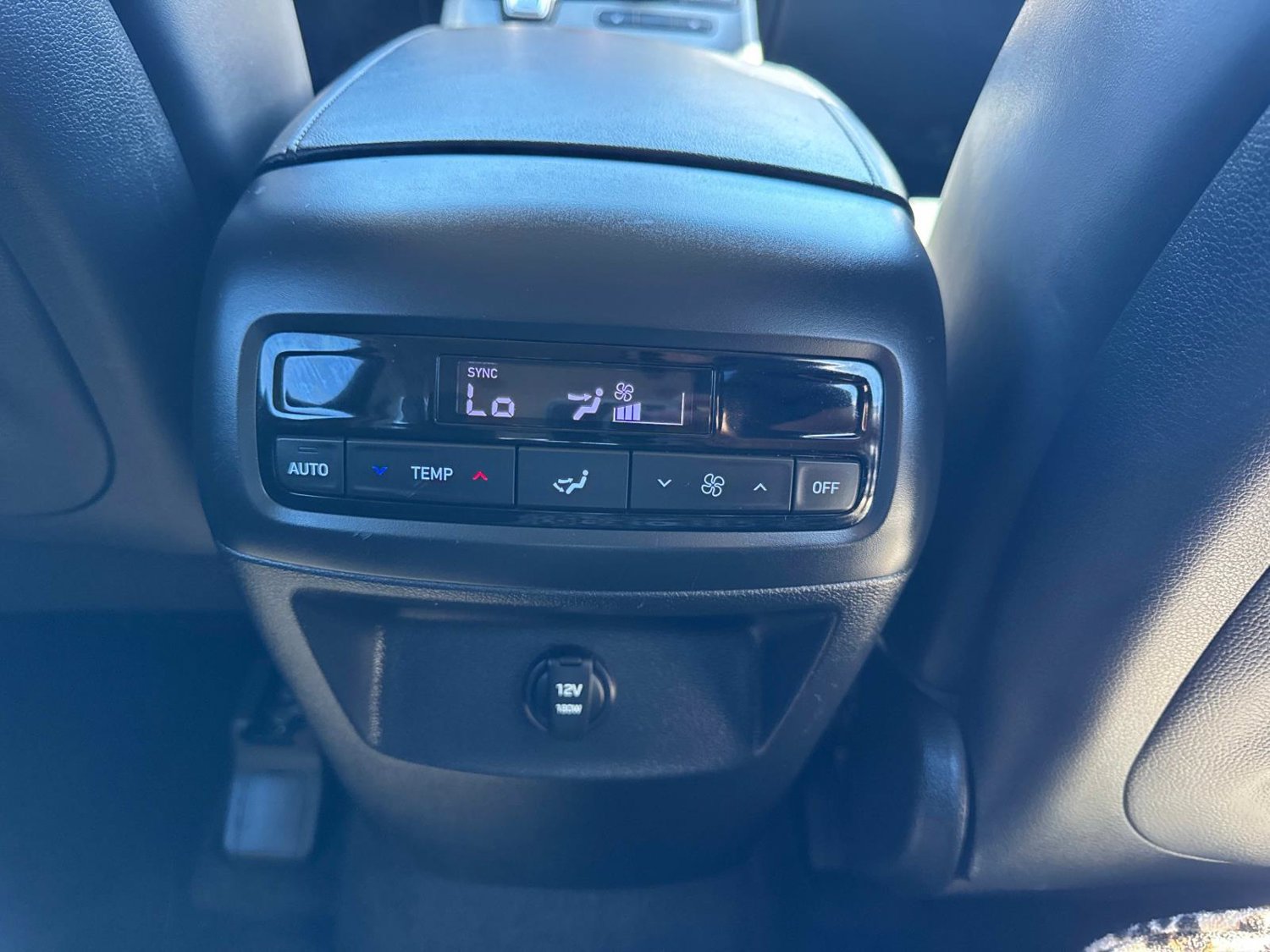 Used 2024 Hyundai Palisade SEL FWD image 23