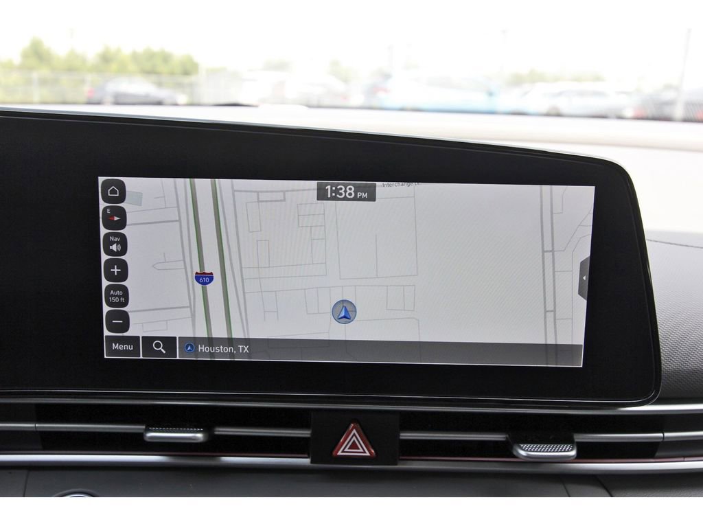Used 2024 Hyundai Elantra SEL FWD image 25