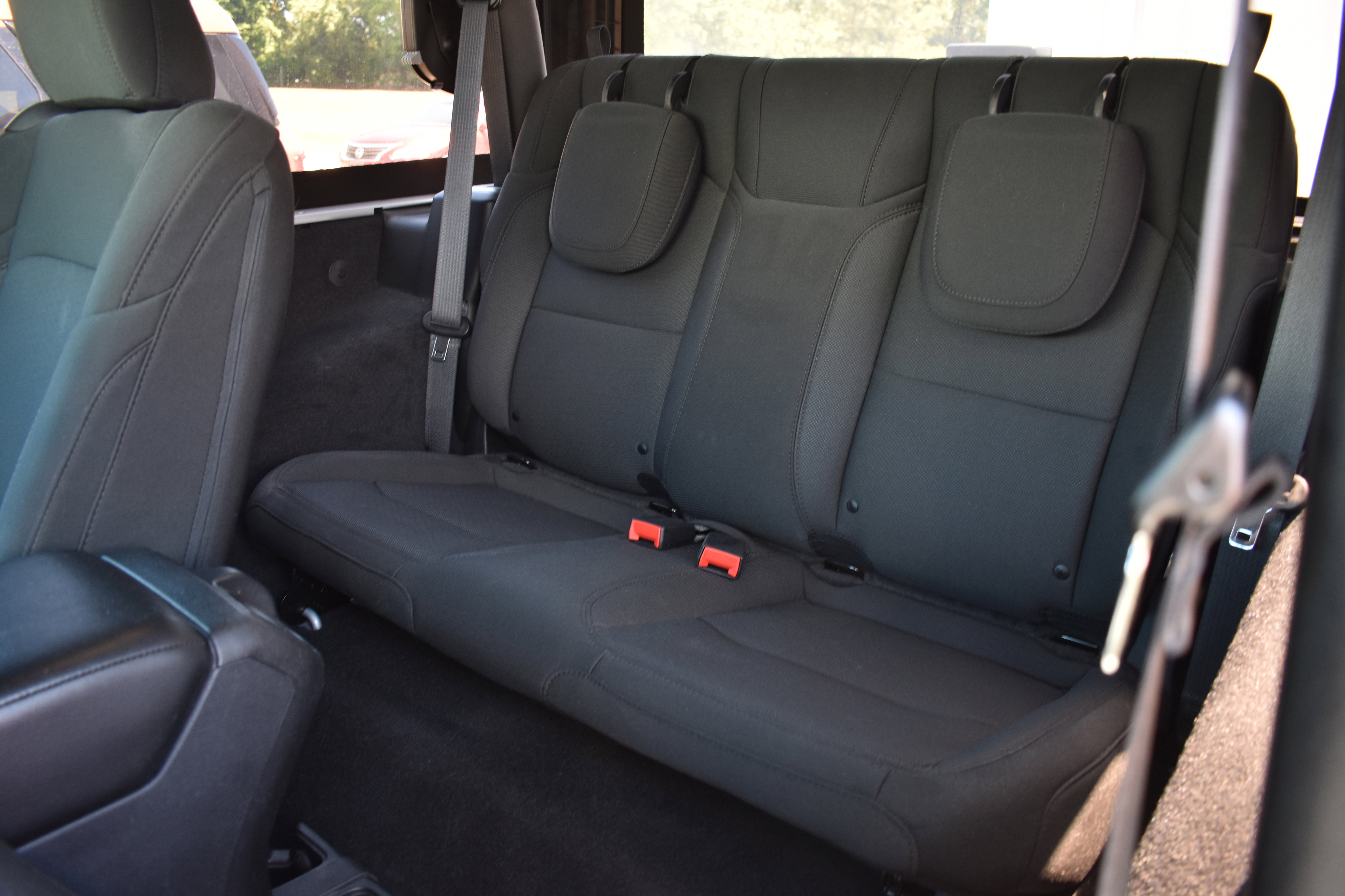 Used 2023 Jeep Wrangler Sport AWD/4WD image 27