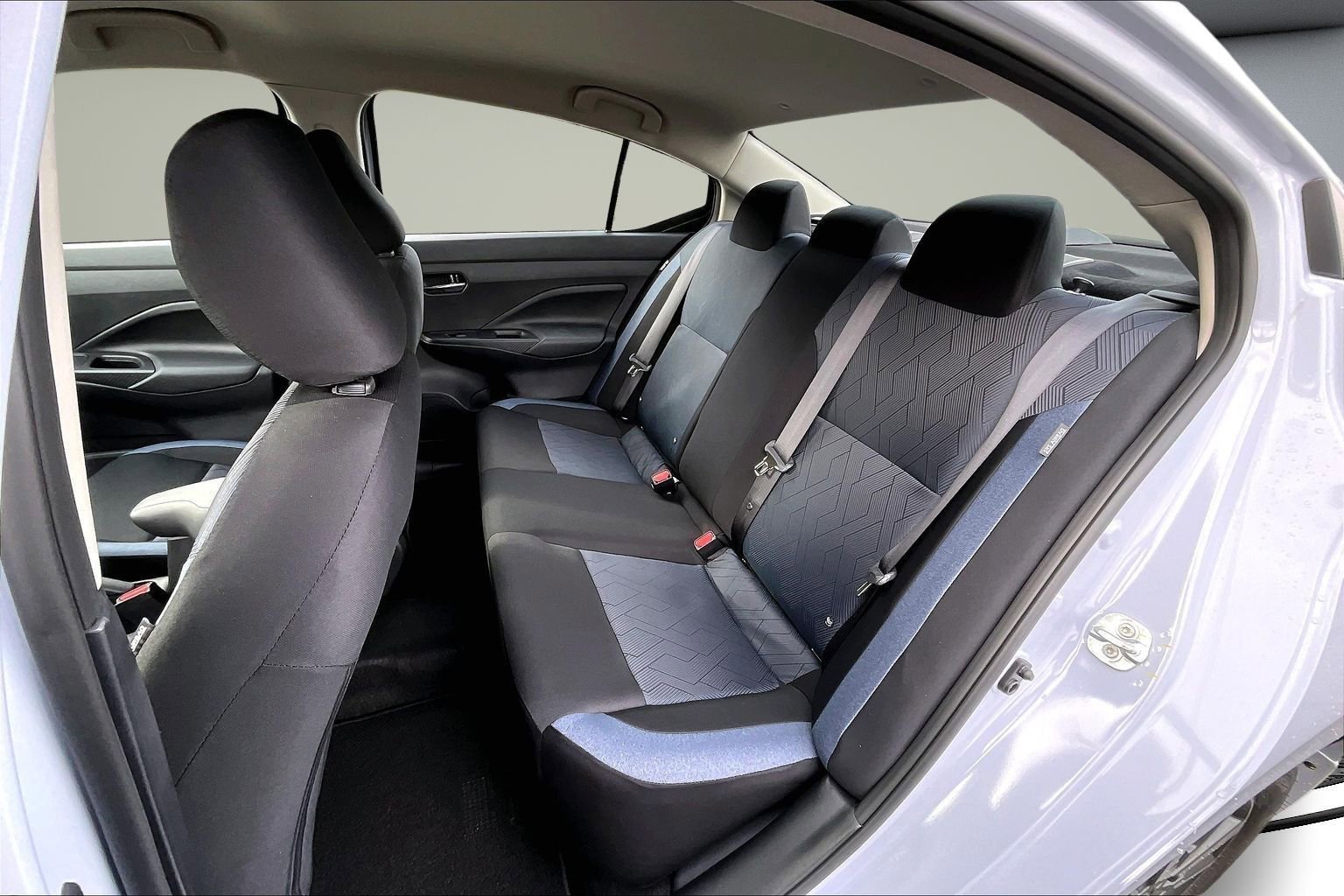 Used 2025 Nissan Versa SV w/ Trunk Package image 12