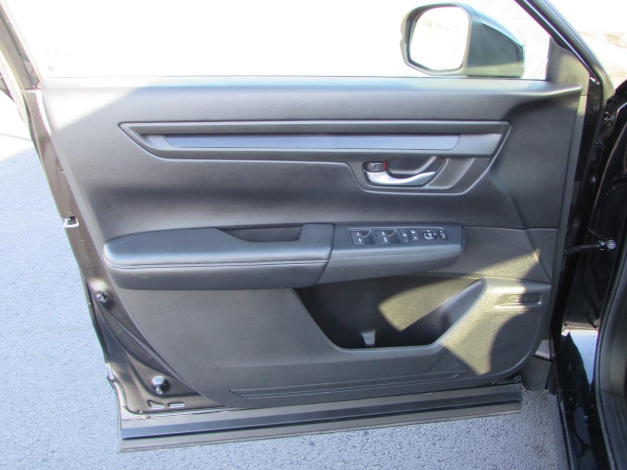 Used 2023 Honda CR-V EX image 11