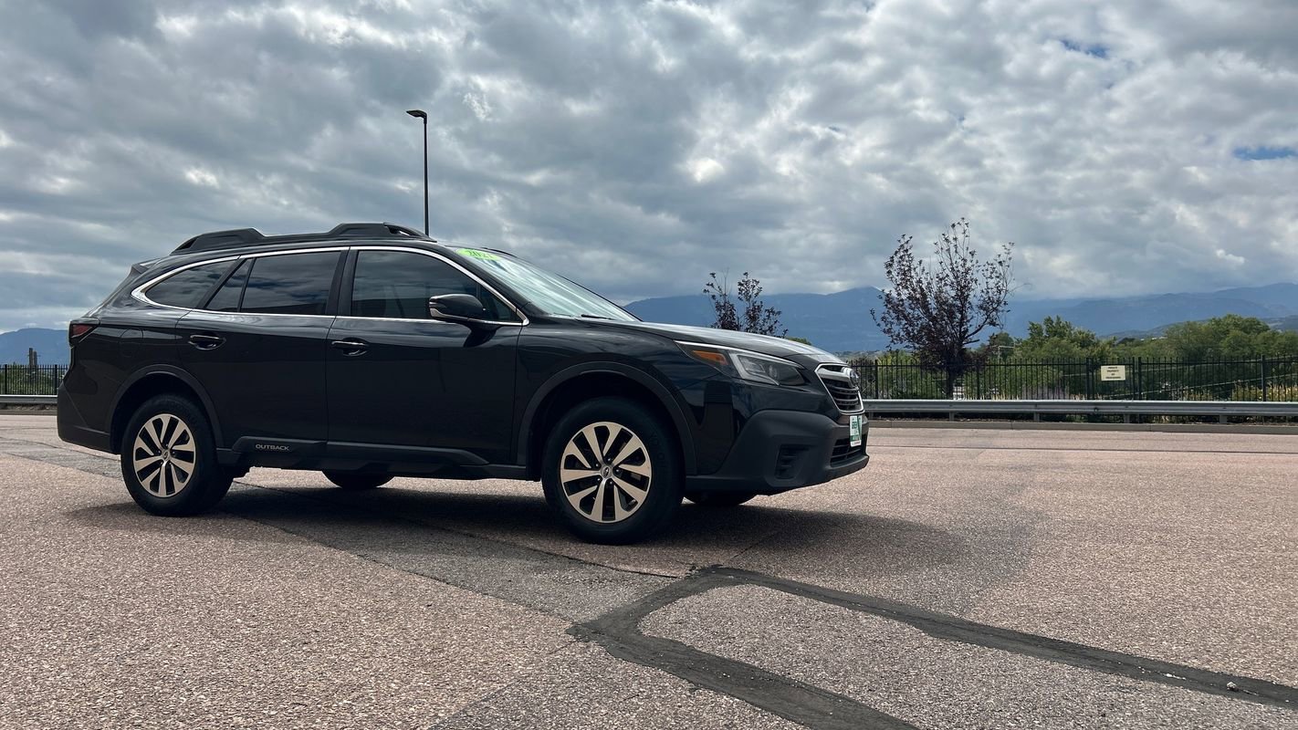 Used 2021 Subaru Outback Premium image 17