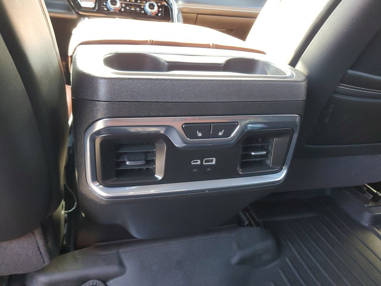 Used 2025 GMC Sierra 2500 Denali Ultimate AWD/4WD image 16