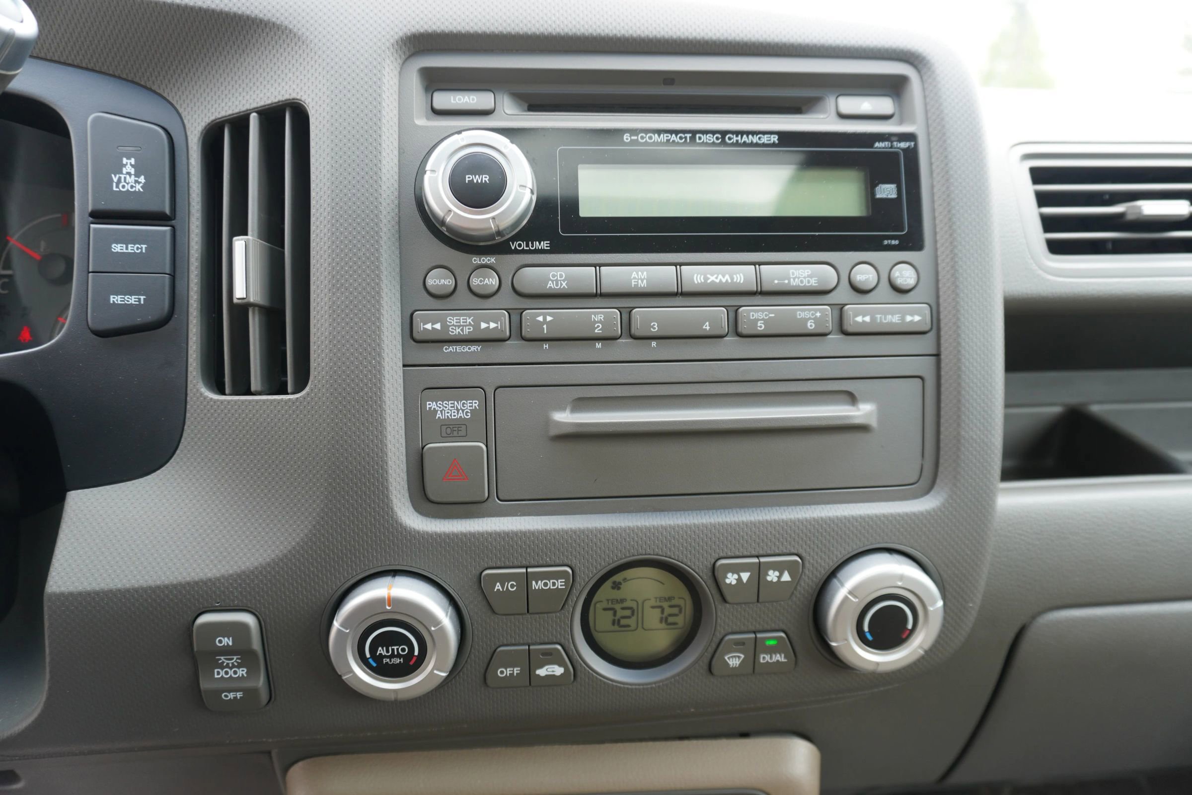 Used 2007 Honda Ridgeline RTL image 16