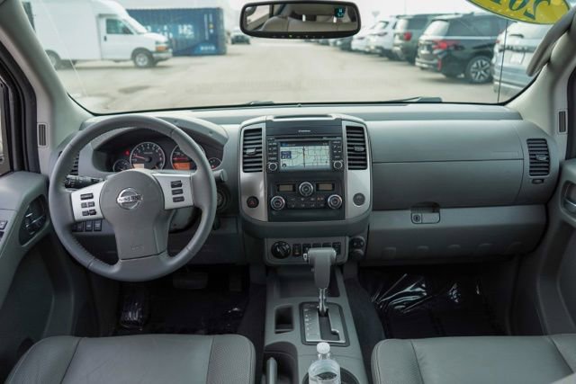 Used 2019 Nissan Frontier SL image 15
