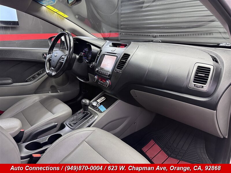 Used 2014 Kia Forte EX w/ EX Premium Package image 10