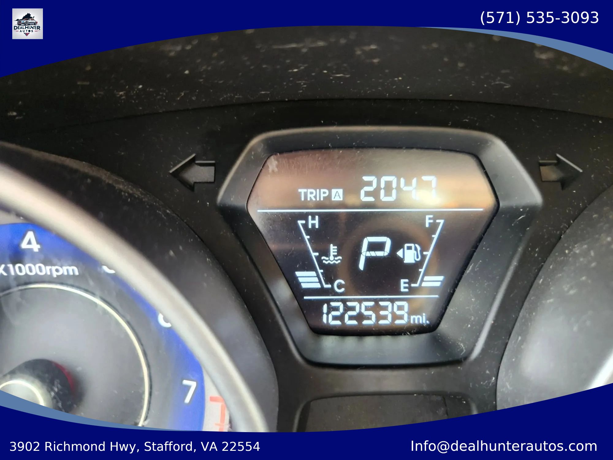 Used 2015 Hyundai Elantra SE w/ Option Group 02 FWD image 31