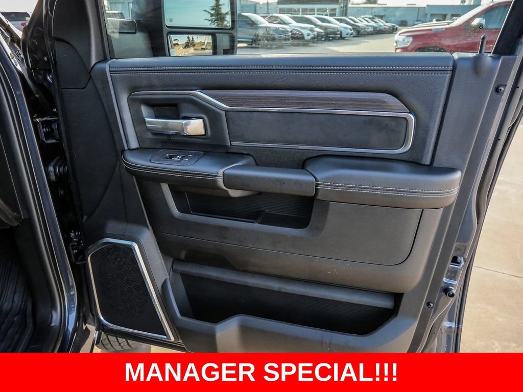 New 2026 RAM 3500 Laramie w/ Night Edition AWD/4WD image 21