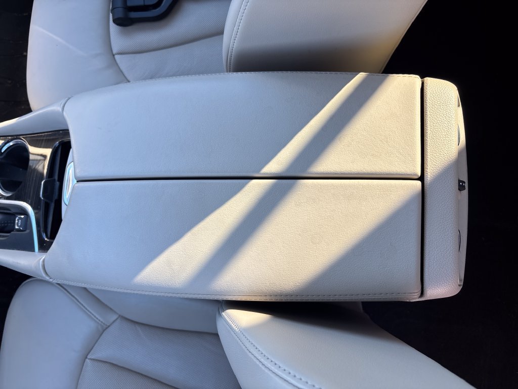 Used 2020 Buick Envision Premium AWD/4WD image 26