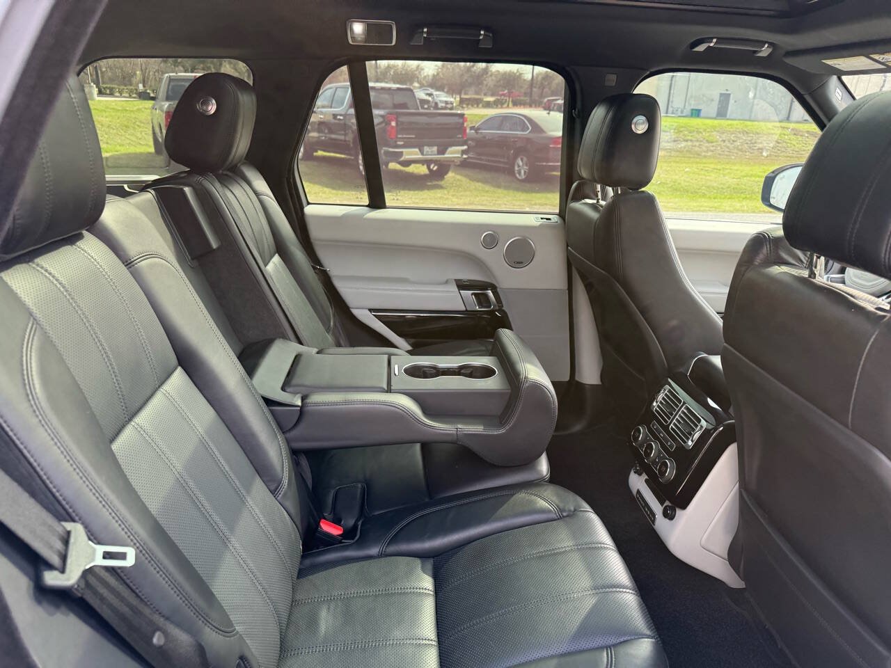 Used 2016 Land Rover Range Rover HSE AWD/4WD image 31