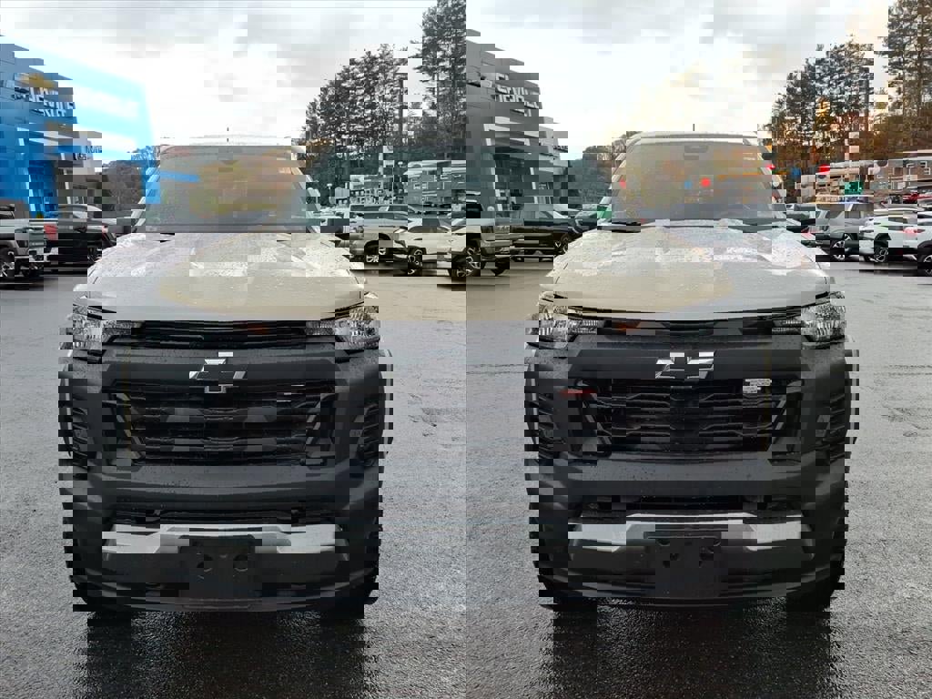 Used 2024 Chevrolet Colorado Trail Boss w/ Advanced Trailering Package image 10