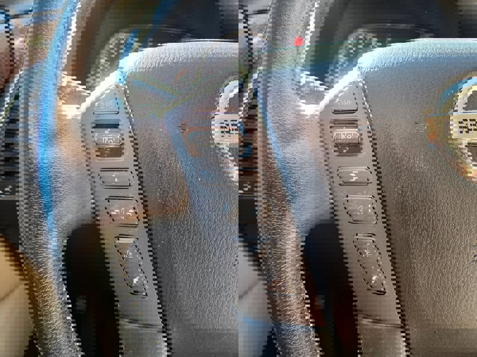 Used 2020 Nissan Armada Platinum w/ Captain's Chairs Package image 46