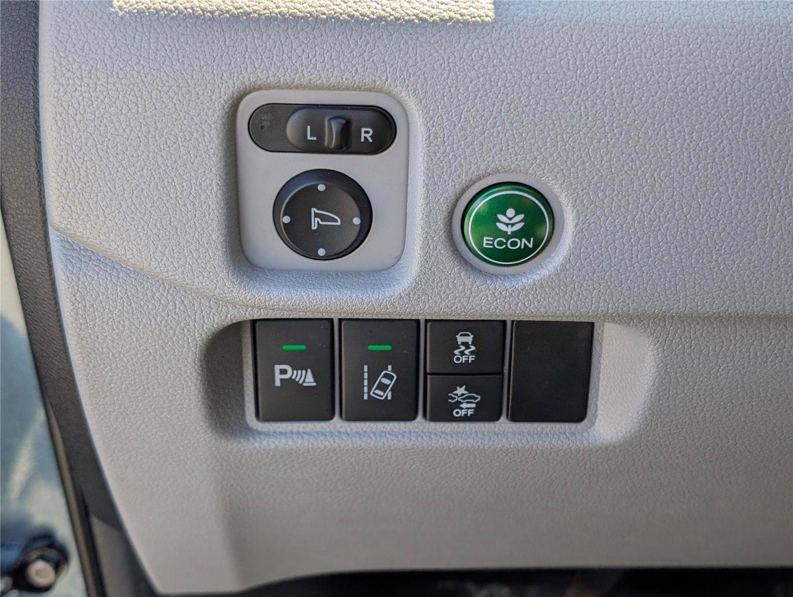 Used 2018 Honda Pilot Elite image 28