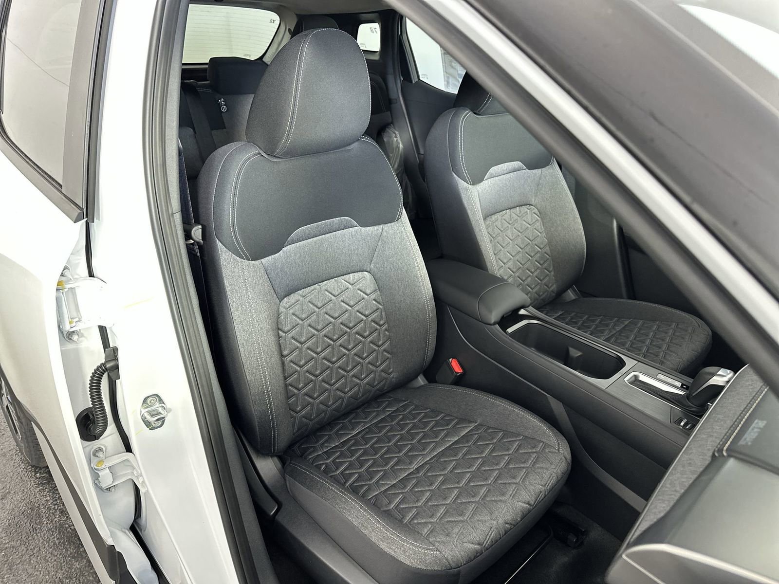New 2026 Nissan Kicks SV FWD image 27