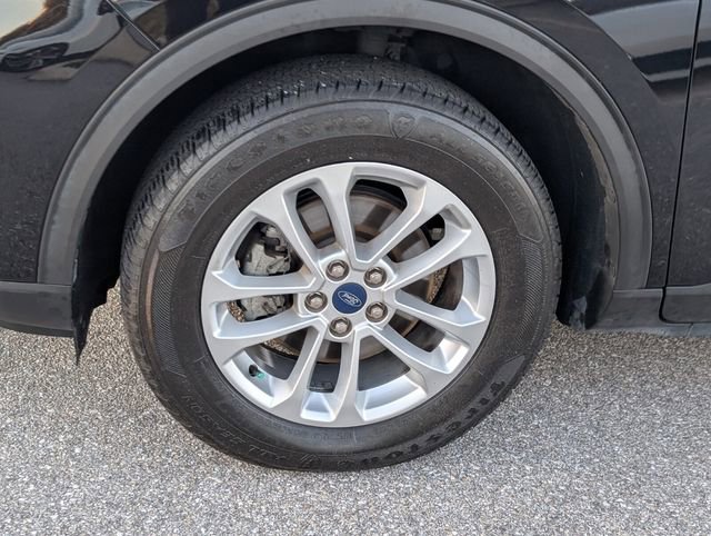 Certified 2020 Ford Escape SE image 4