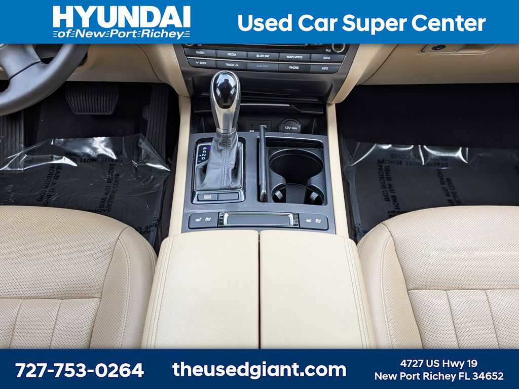 Used 2016 Hyundai Genesis 3.8 w/ Option Group 02 RWD image 20