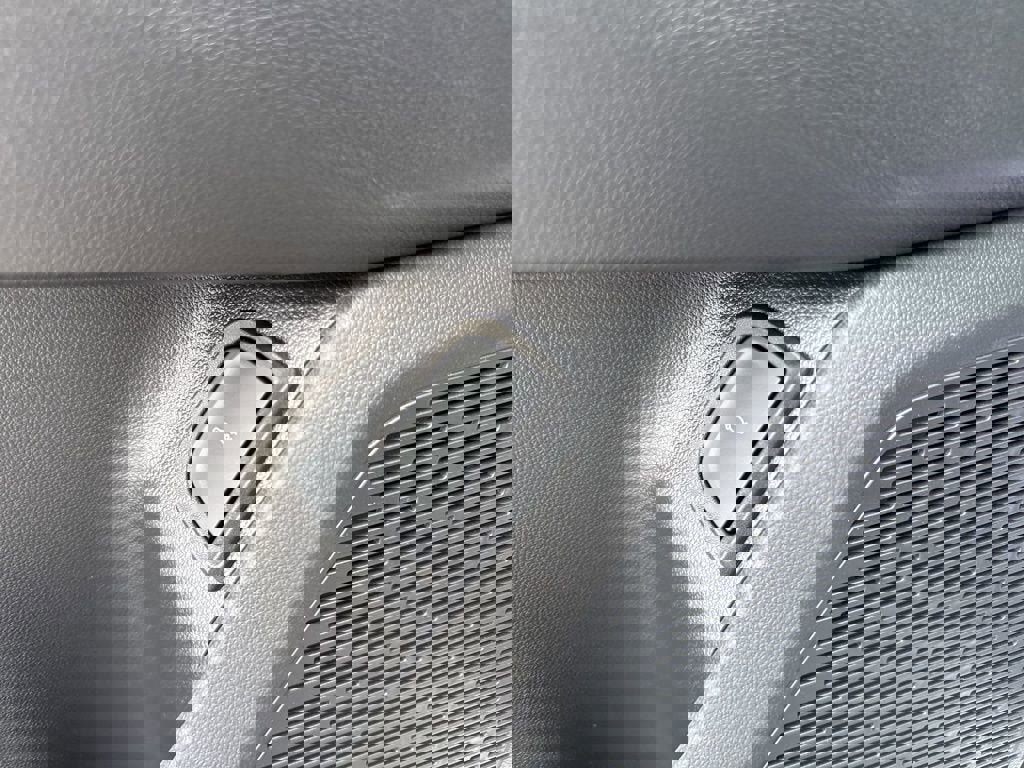 New 2026 Chevrolet Equinox ACTIV w/ Convenience Package III image 16