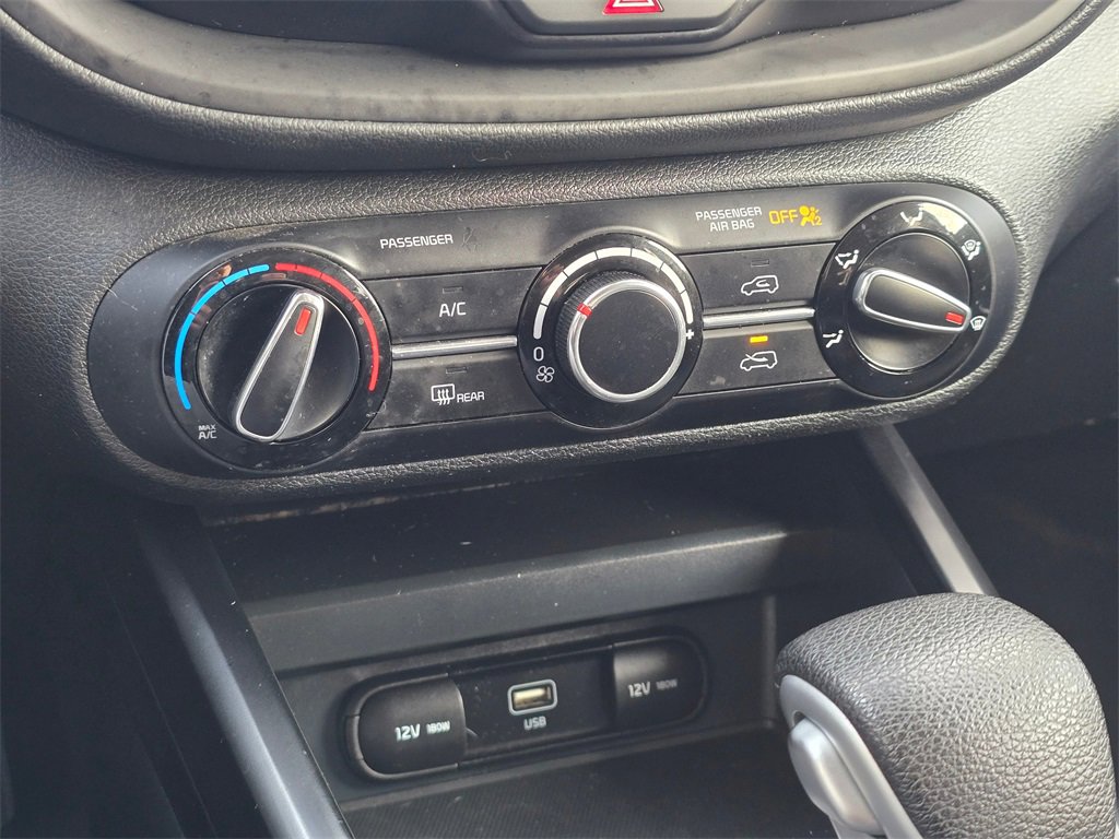 Used 2023 Kia Soul LX image 20