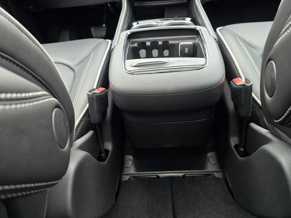 New 2026 Chrysler Pacifica Limited w/ S Appearance Package FWD image 35